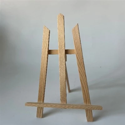 Tré furu easel